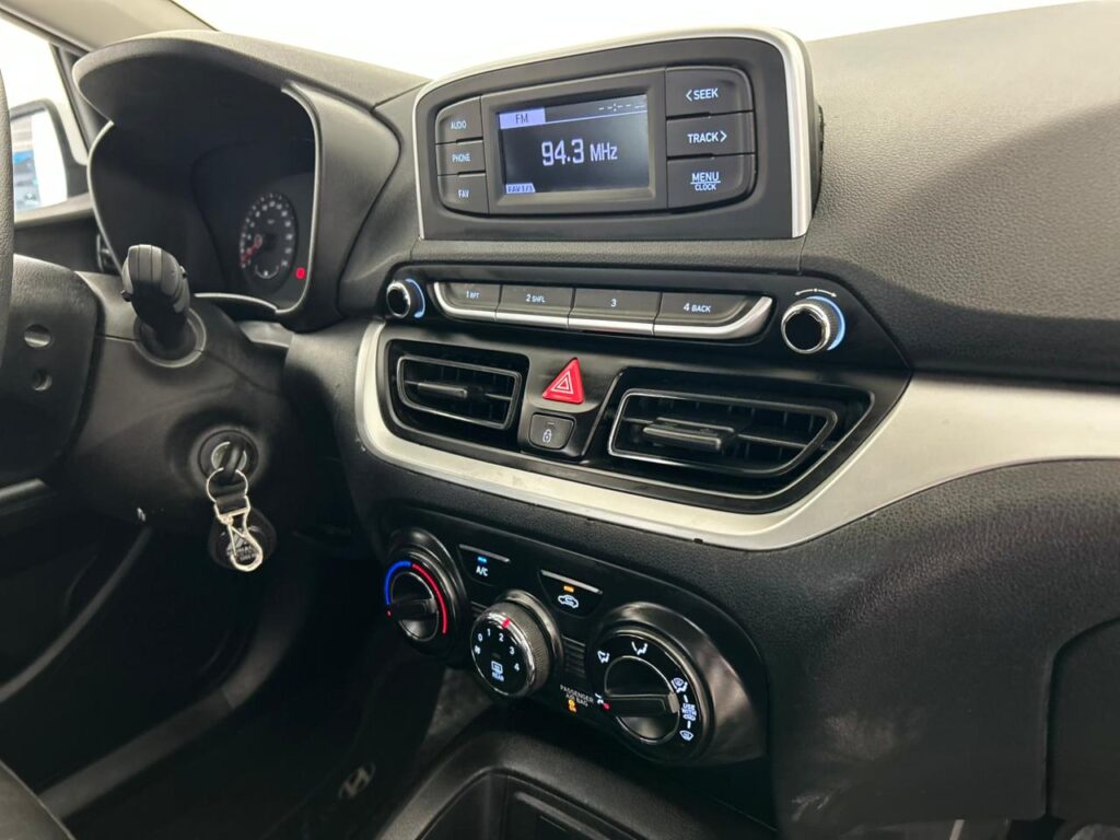 WhatsApp Image 2025-11-20 at 16.50.45 (1)