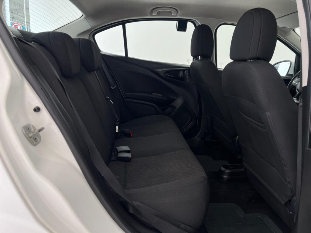 WhatsApp Image 2025-11-26 at 10.31.28 (1)