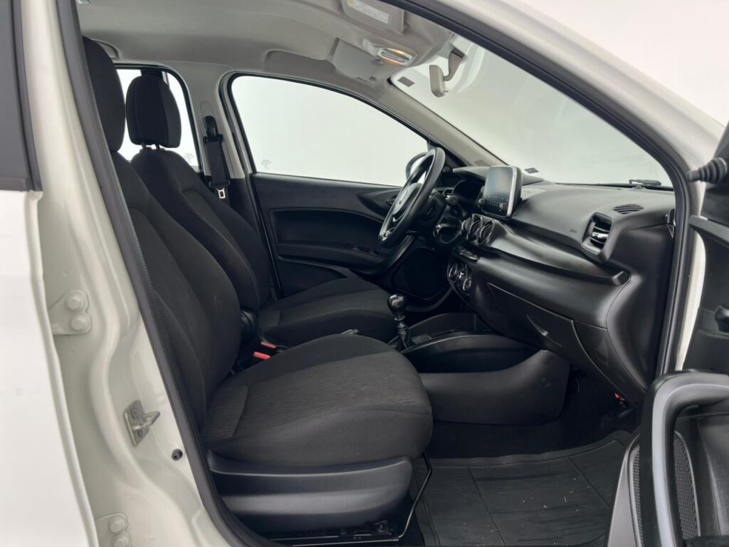 WhatsApp Image 2025-11-26 at 10.31.28