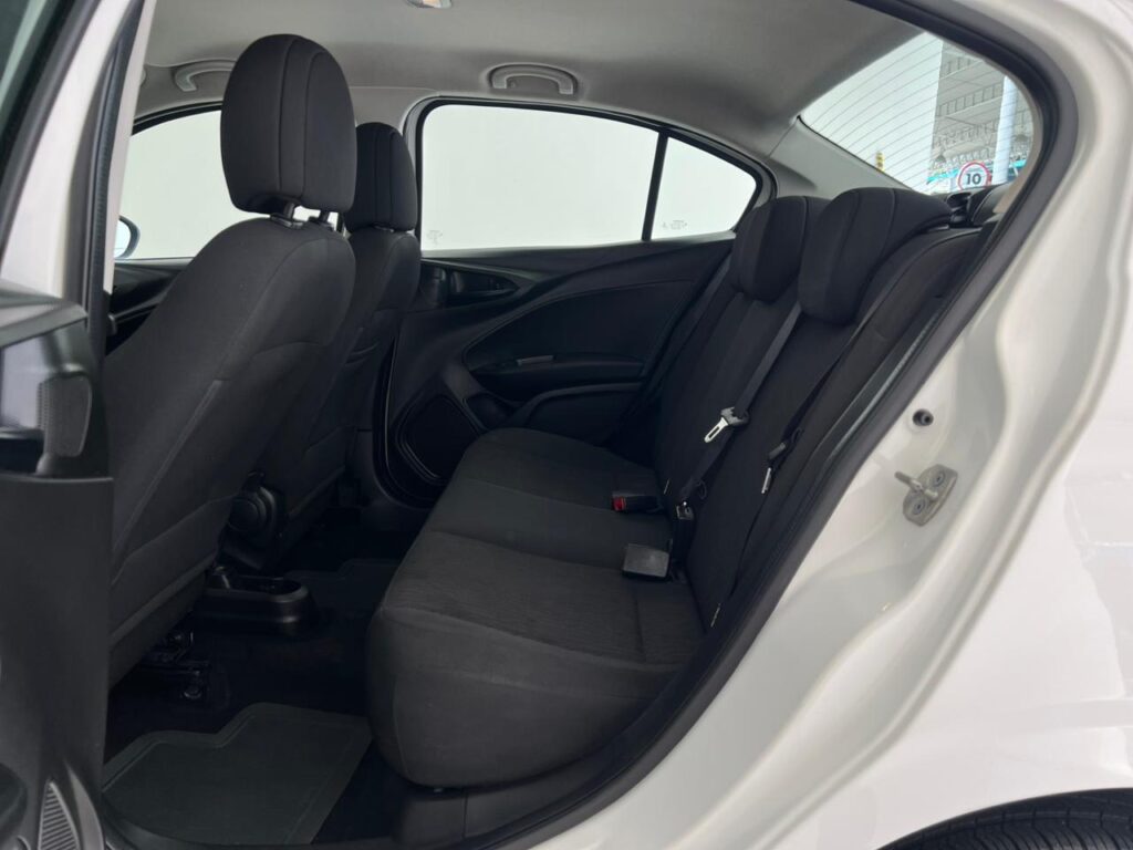 WhatsApp Image 2025-11-26 at 10.31.28 (2)