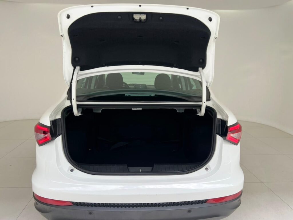 WhatsApp Image 2025-11-26 at 10.31.29 (1)