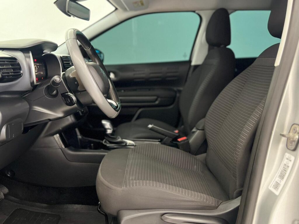 WhatsApp Image 2025-11-27 at 17.08.49