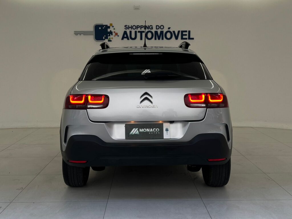 WhatsApp Image 2025-11-27 at 17.09.00 (1)