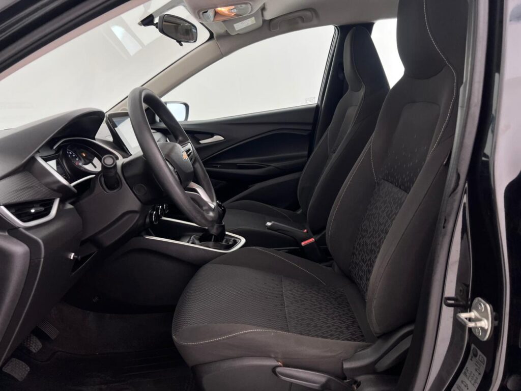 WhatsApp Image 2025-12-01 at 11.52.48