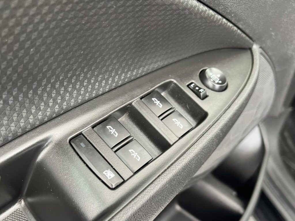 WhatsApp Image 2025-12-01 at 11.52.50