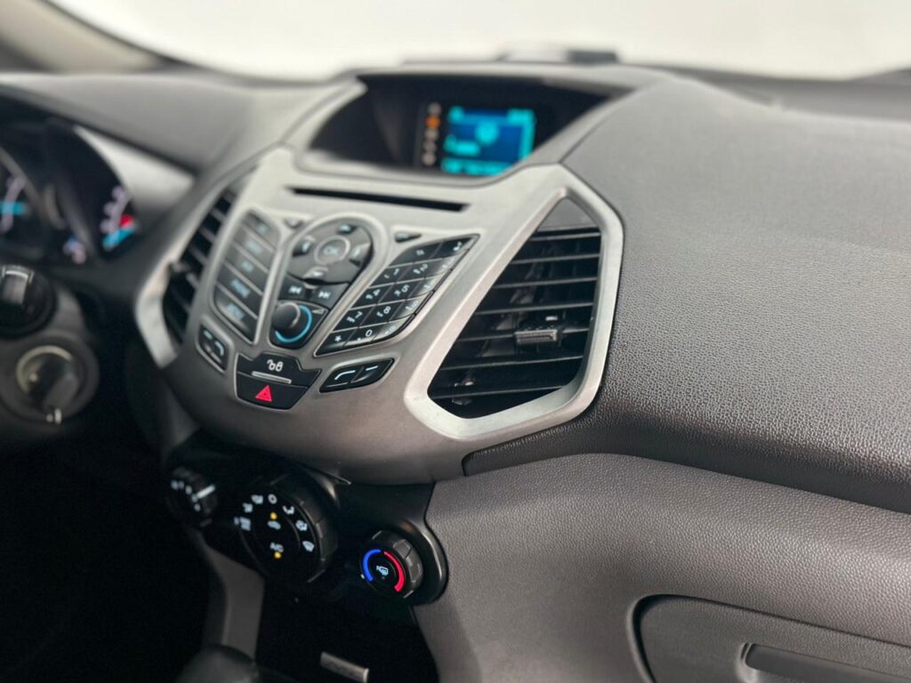 WhatsApp Image 2025-12-01 at 15.20.03 (2)