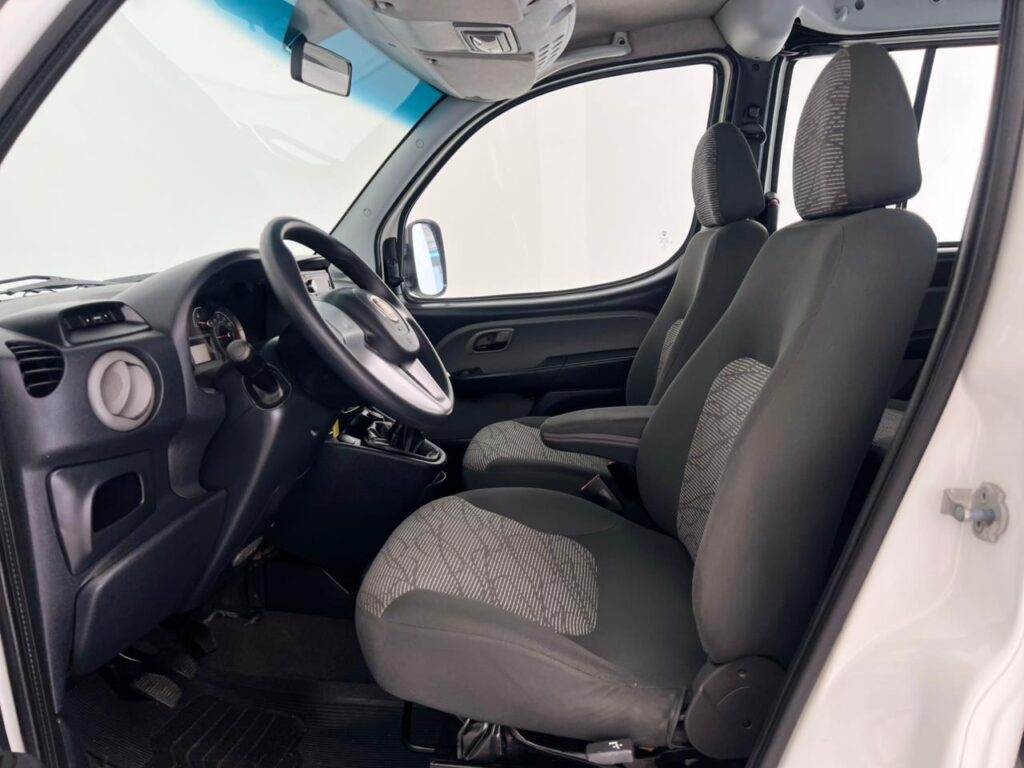 WhatsApp Image 2025-12-04 at 11.36.39