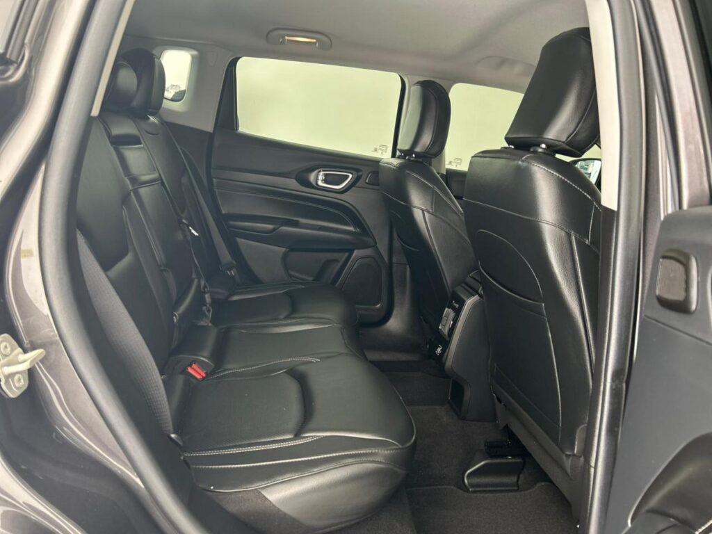 WhatsApp Image 2025-12-05 at 10.01.23 (2)