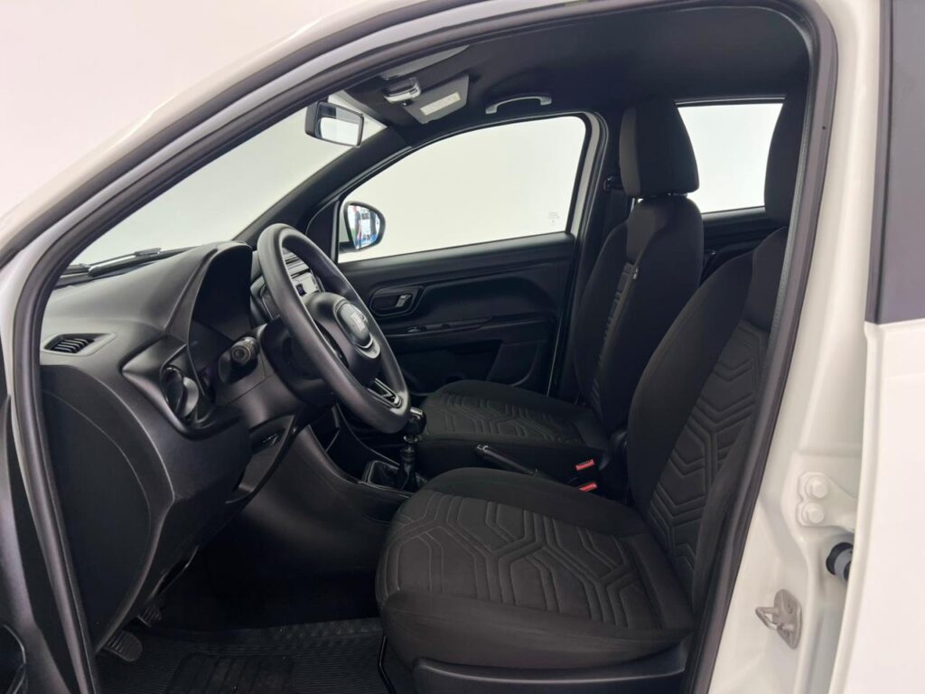 WhatsApp Image 2025-12-13 at 14.12.20 (6)