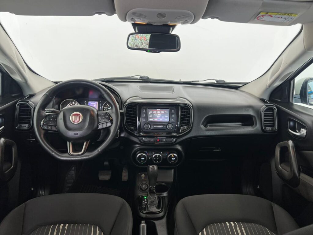 WhatsApp Image 2025-12-17 at 16.07.57 (1)