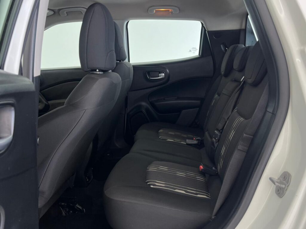 WhatsApp Image 2025-12-17 at 16.07.59