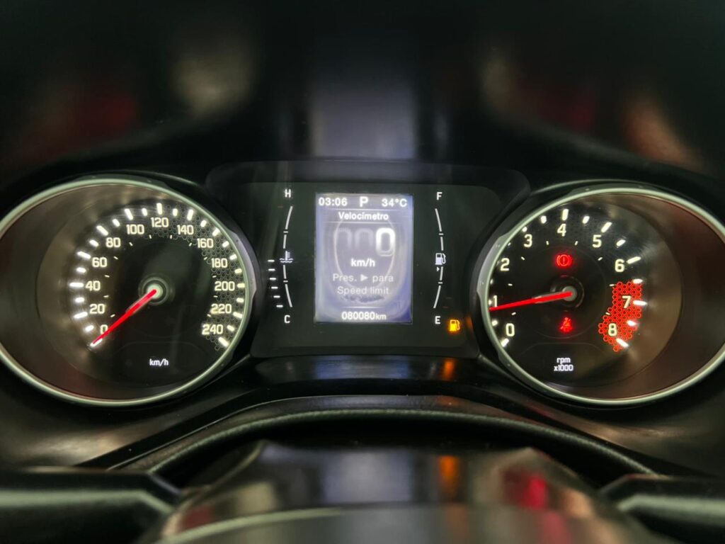 WhatsApp Image 2025-12-17 at 16.08.00