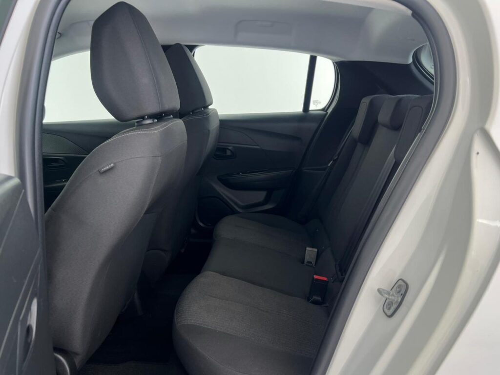 WhatsApp Image 2025-12-20 at 09.01.33