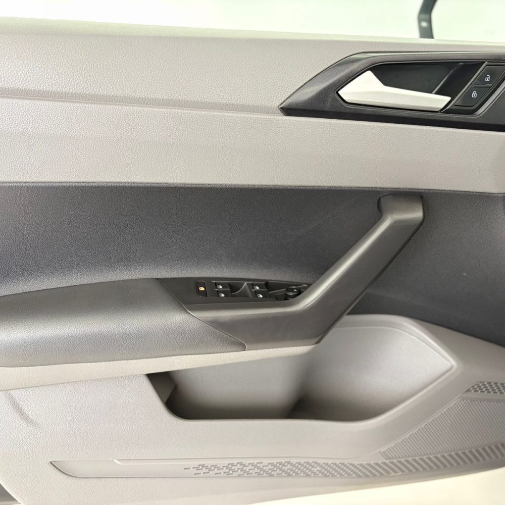 WhatsApp Image 2025-11-25 at 16.24.28