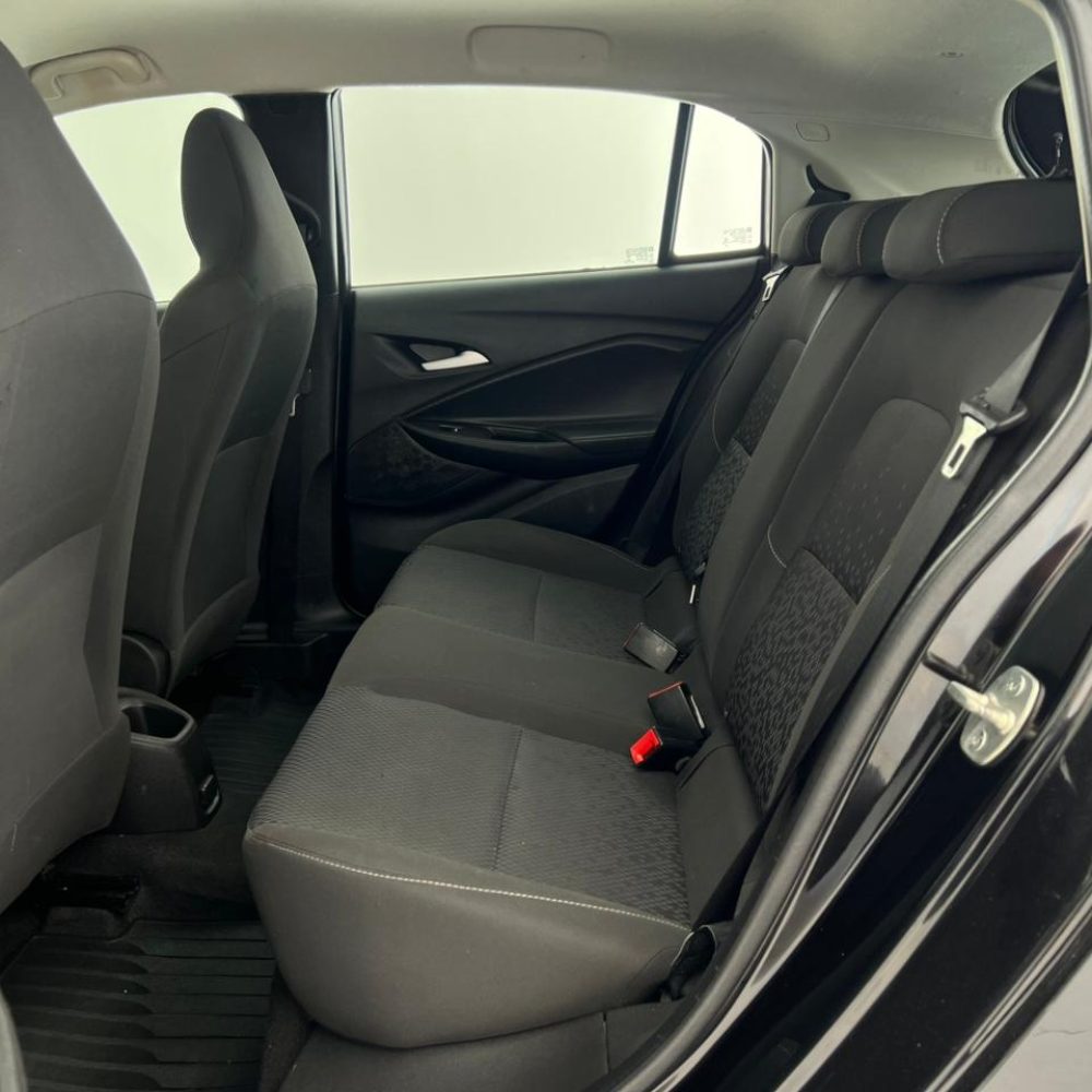 WhatsApp Image 2025-12-01 at 11.52.49