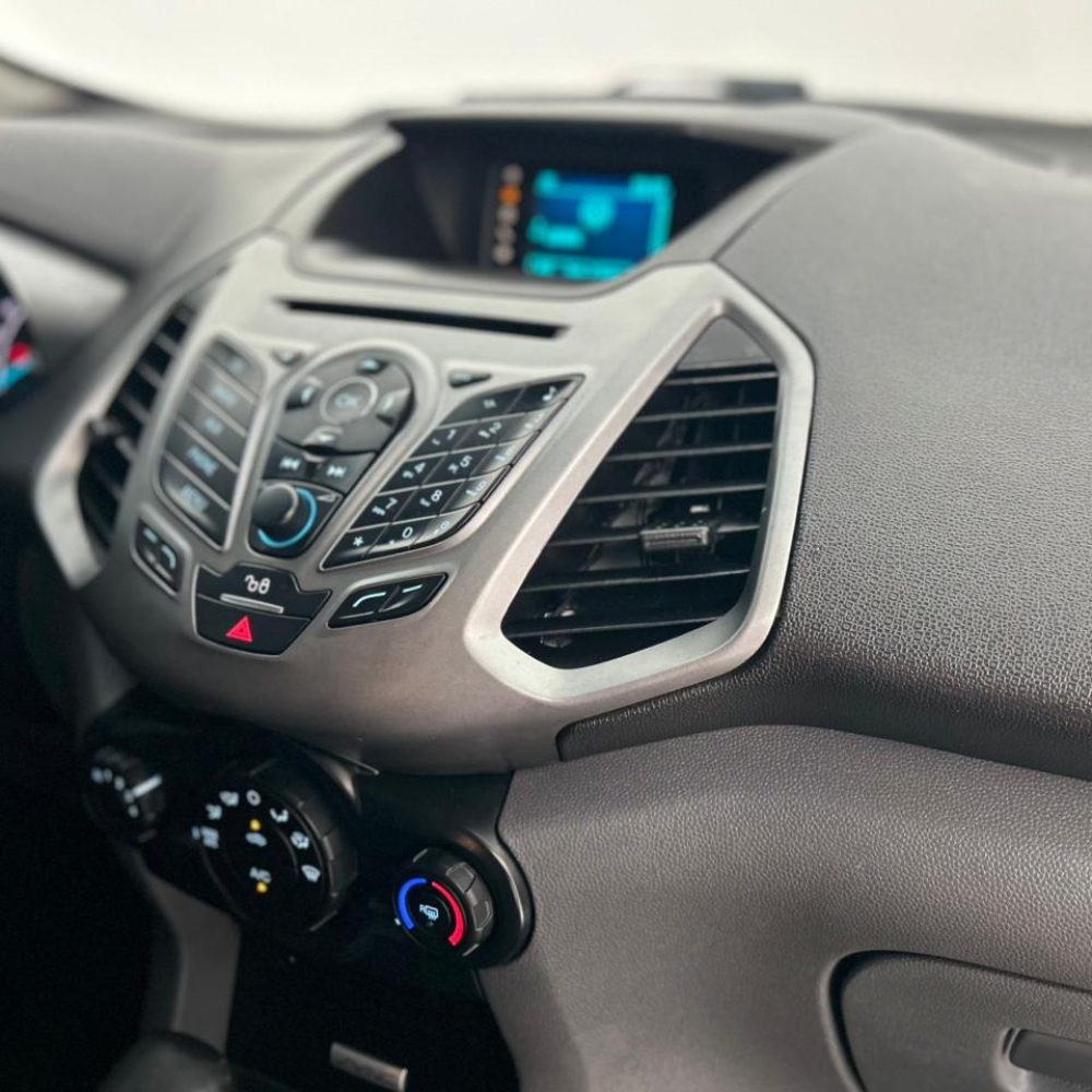 WhatsApp Image 2025-12-01 at 15.20.03 (2)