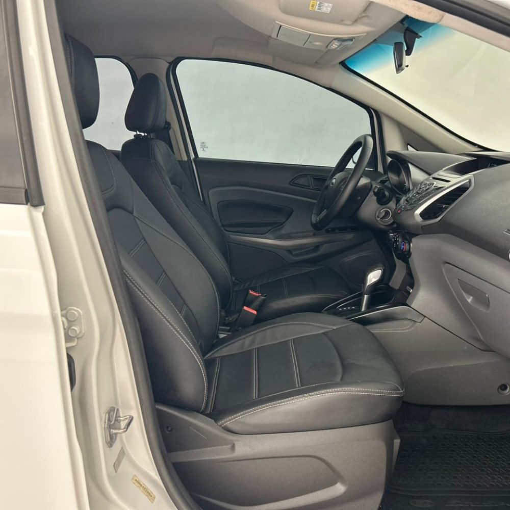 WhatsApp Image 2025-12-01 at 15.20.05