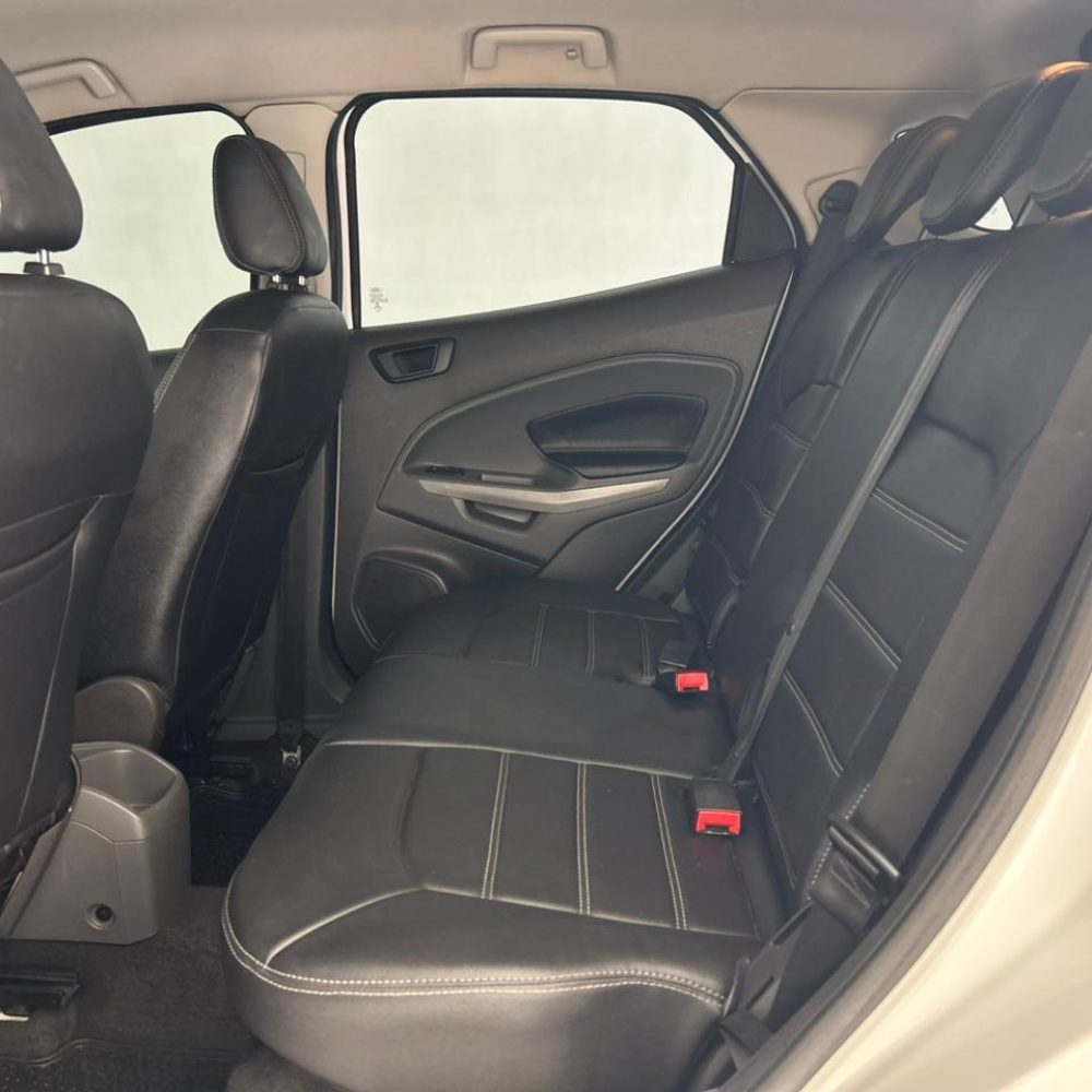 WhatsApp Image 2025-12-01 at 15.20.06 (1)