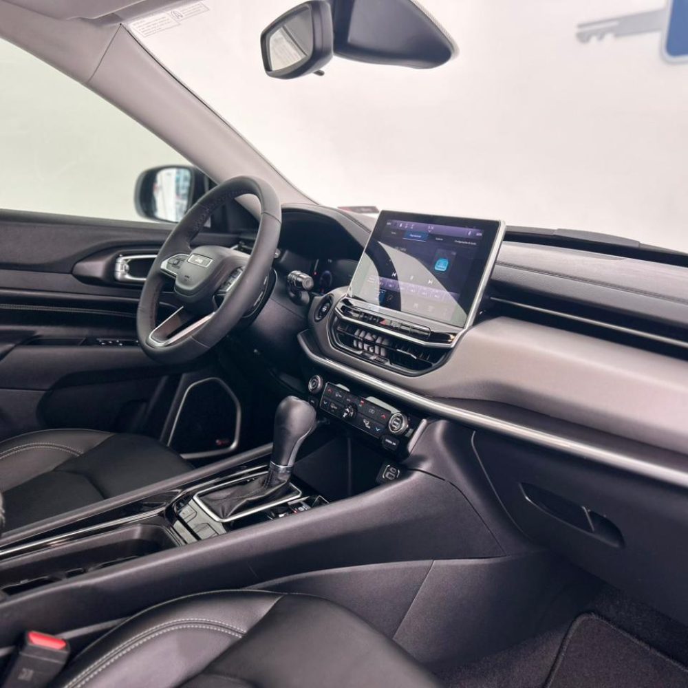 WhatsApp Image 2025-12-05 at 10.01.22 (1)