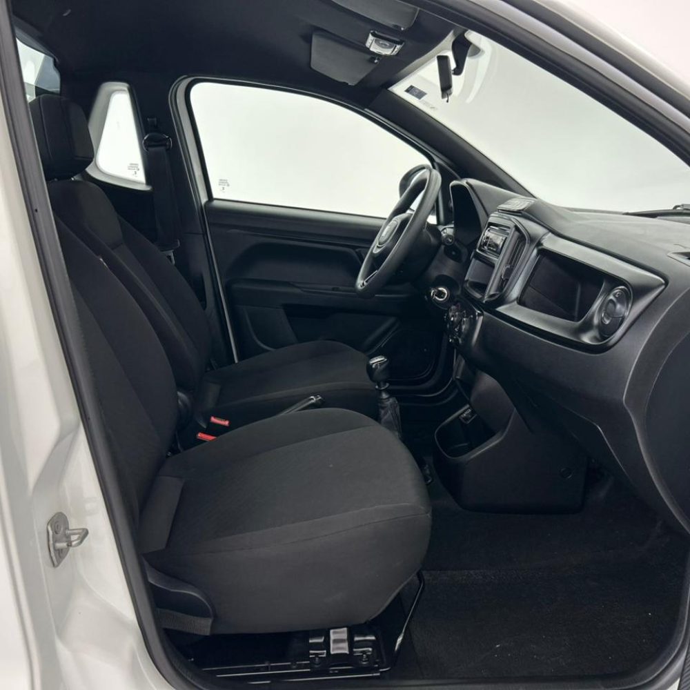 WhatsApp Image 2025-12-10 at 17.19.07