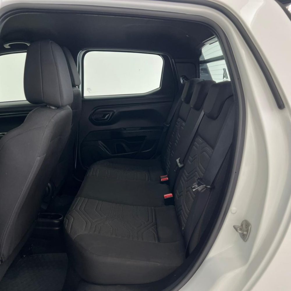 WhatsApp Image 2025-12-13 at 14.12.20 (5)