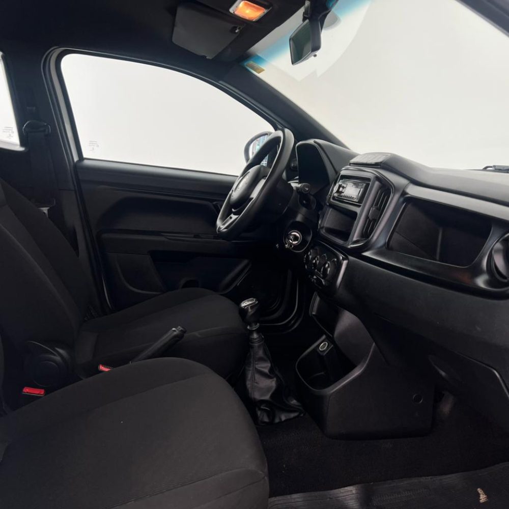 WhatsApp Image 2025-12-17 at 13.04.10