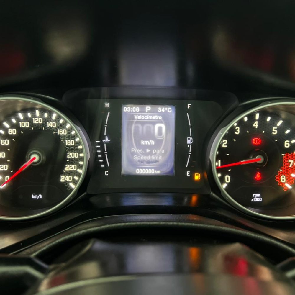 WhatsApp Image 2025-12-17 at 16.08.00