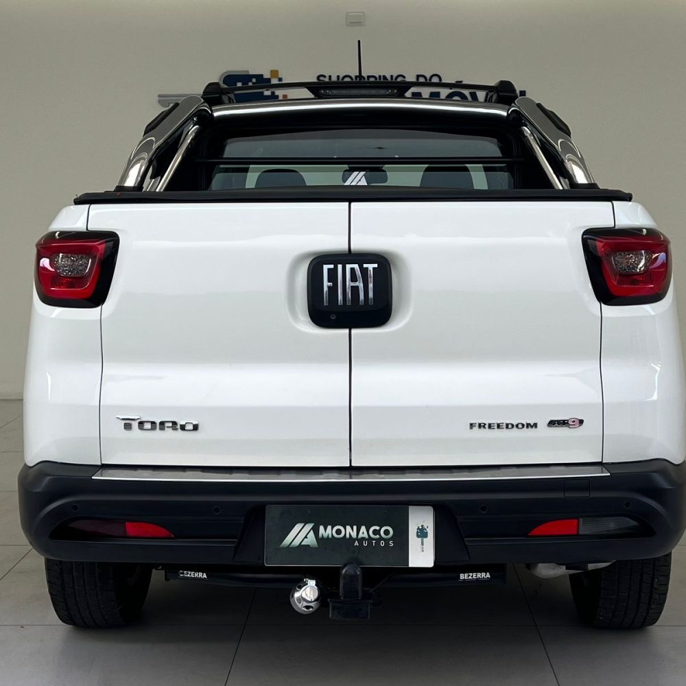 WhatsApp Image 2025-12-17 at 16.08.01