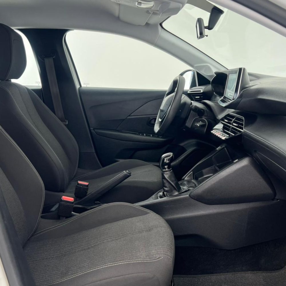 WhatsApp Image 2025-12-20 at 09.01.32 (2)