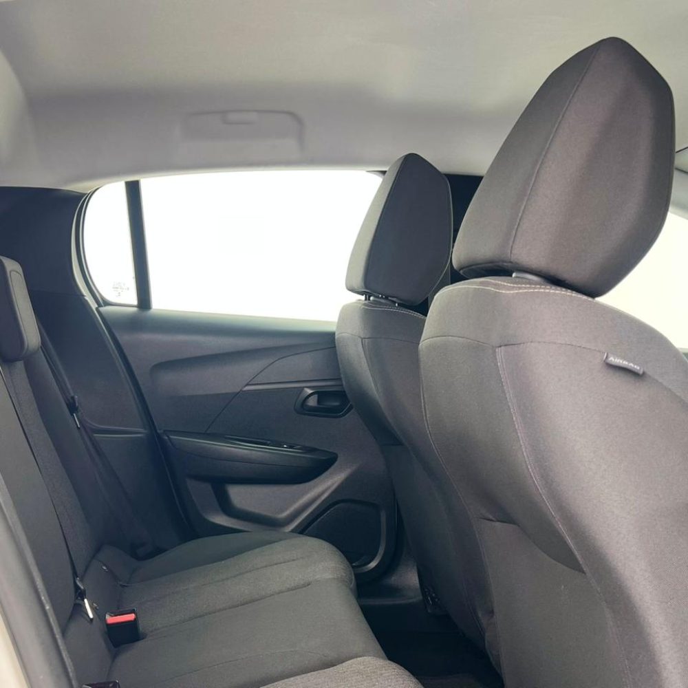 WhatsApp Image 2025-12-20 at 09.01.33 (1)